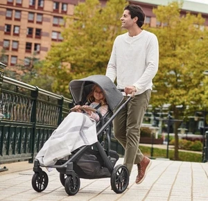 UPPAbaby Coperta Calda in Maglia 30x40 In Morbida Comoda Passeggino Blu Colorblock - Foto 1 di 7
