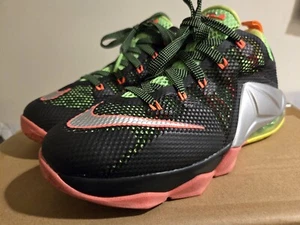 Nike LeBron 12 Remix Bajo Negro Lima Tenis Zapatos Talla 6Y - Imagen 1 de 9