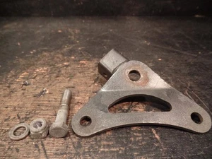 1976 76 1977 77 YAMAHA XS650 XS 650 BRAKE SIDE PASSENGER FOOTPEG BRACKET - Picture 1 of 12
