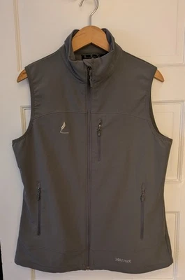 Chaleco Marmot Tempo Para Mujer Talla GRANDE Gris Bolsillos Simulado Nuevo con Etiquetas Pluma Logo Ligero Foto 1 de 4