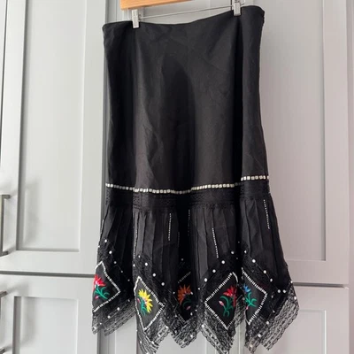 Black Linen Embroidered Midi Skirt SILKLAND Size 16 Floral Lace Trim - Image 1 of 4