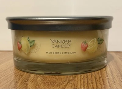 Yankee Candle ICED BERRY LEMONADE Signature 12oz 5 Wick Tumbler Candle RARO - Imagem 1 de 4