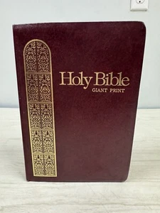 Holy Bible New King James Giant Print Reference Edition Regency 883BG VG+ - Bild 1 von 10