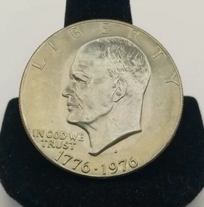 1976-D Eisenhower Dollar - Copper-Nickel #3735 - Picture 1 of 3