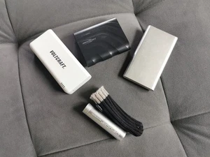 4x Powerbank alt Konvolut - Bild 1 von 9