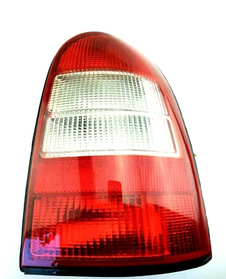 Original GM / Opel - 90541635 Luces Traseras Derecha 6223168 Vectra B Caravan - Imagen 1 de 4