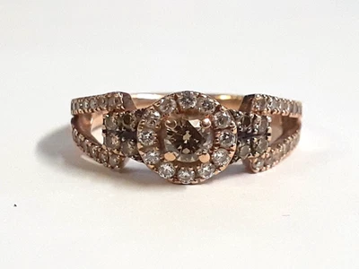 (RI4) Anillo de compromiso de diamantes de oro rosa de 14 k (,69 CTW) talla 6,75 (3,8 gramos) Foto 1 de 4