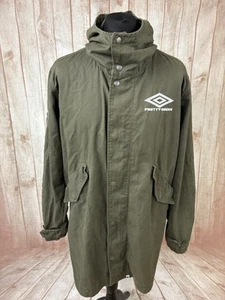 Parka Edición Limitada Bonita Verde X Umbro Con Capucha Caqui Talla Grande Oasis -ETIQUETAS - Imagen 1 de 24