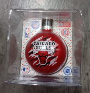 NBA Chicago Bulls Red Glass Christmas Tree Ornament NIB - Picture 1 of 2