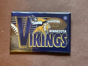 MINNESOTA VIKINGS TEAM LOGO 2X3 inch SPORTS Pin Button NFL Football (A) - Picture 1 of 4