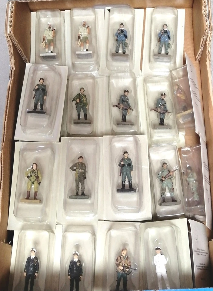 SOLDATINI DE AGOSTINI SCEGLI DAL MENU' A TENDINA - Immagine 1 di 1