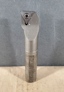 Barra de perforación indexable de carburo 11/16" diámetro del vástago 4" largo 22 mm diámetro mínimo S-STUCR - Imagen 1 de 2