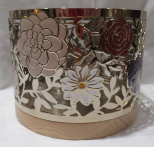 Yankee Candle DAYDREAM FLORALS 3-wick Jar Holder Ash Tree Wood Base silver pinks - Picture 1 of 5