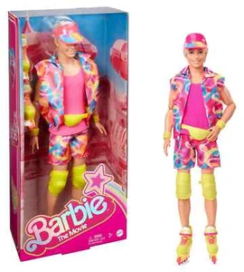 Barbie The Movie (2023) Firma: bambola Ken 12", vestito da pattinaggio in linea, HRF28π - Foto 1 di 6