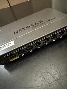 NETGEAR ProSafe GS108Tv2 GS108T Smart Switch 8-Port Gigabit 2D - Picture 1 of 6