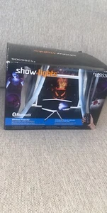 Show Lights BLUETOOTH Urlaub Halloween Fenster Projektor HD1080p mit Fernbedienung NEU - Bild 1 von 4