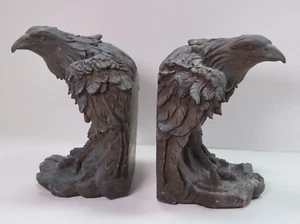 Coppia fermalibri vintage in resina pesante American Bald Eagles set sculture alte 5,5" - Foto 1 di 19