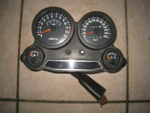 GPZ 600 R ZX600A Strumenti Cruscotto Tachimetro Contagiri Speedo Meter - Picture 1 of 5