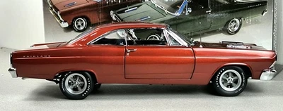 GMP '66 Ford Fairlane Street Machine - GMP STOCK PRIVADO # 004/600 G1801117 1:18 Foto 1 de 4