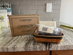 Longaberger 2002 Collectors Club Renewal Basket, Liner & Protector NIB - Picture 1 of 5