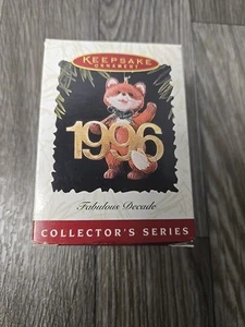 1996 Hallmark Ornament Fabulous decade #7 - Picture 1 of 3