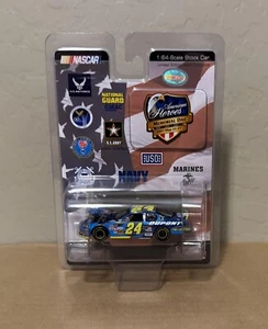 2007 Jeff Gordon DoD American Heroes Patriotic Memorial Day 1:64 HO car - Picture 1 of 2