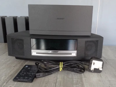 BOSE WAVE MUSIC SYSTEM  CD & FM/AM Radio With DAB Unit and Remote - Image 1 of 4