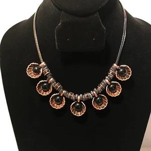 Giles and Brother Necklace Shells Collar Chain Giles & Brother Hermatite - Picture 1 of 3