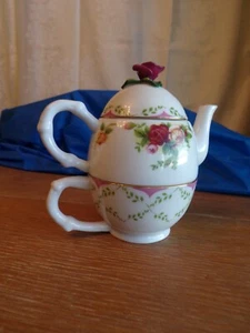 Royal Albert Old Country Roses Pink & Green Leaf Pattern 3 Pc Set Tea Set for 1 - Picture 1 of 7