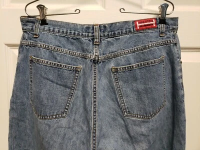 Halston Women Capris Size 16 Blue  - Image 1 of 4