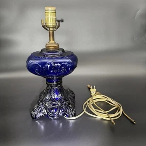 Vintage Deep Cobalt Blue Princess Feather Glass Oil/Converted Into Electric lamp - Picture 1 of 14