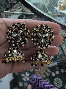 Ethno Goldlegierung indische Perle Quaste Tropfen Glocke Charms Ohrring Jhumka Schmuck - Bild 1 von 2