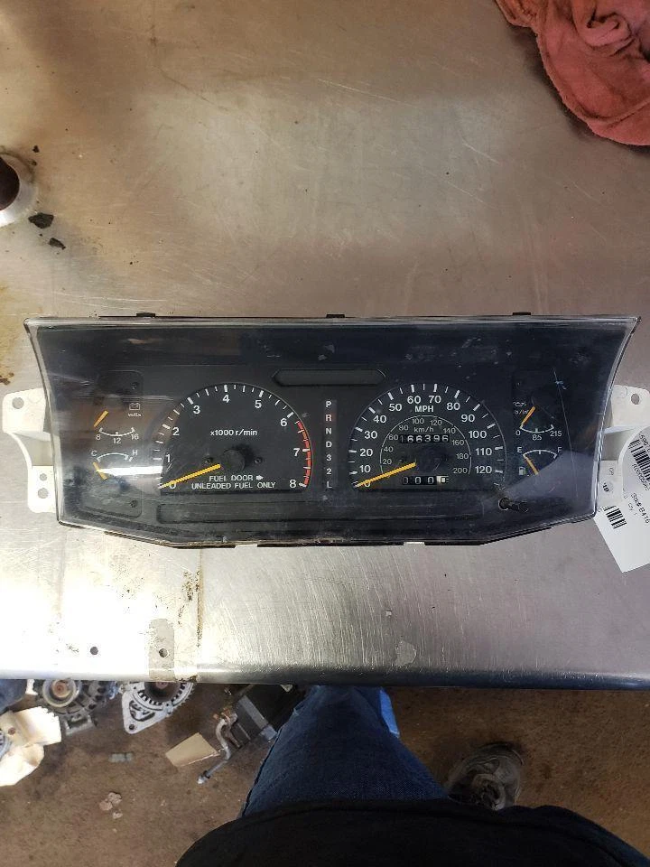 Velocímetro ISUZU RODEO 94 95 96 97 Foto 1 de 3