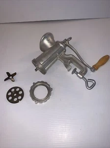 ANTIQUE MEAT HAND GRINDER NO.8 - Picture 1 of 6