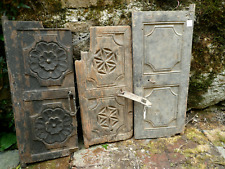 Lot 3 anciennes portes indiennes bois