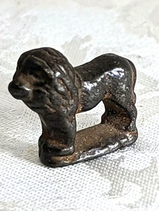 Miniature Black Cast Iron Figurine Lion or Dog? - Foto 1 di 12