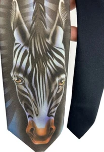 Corbata Cebra Primitive Instincts 59" x 3" Gris Marrón Poli HECHA EN EE. UU. DE COLECCIÓN - Imagen 1 de 5