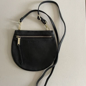 Arlington Milne Cross Body Bag, Small, NWOT, Black Leather, Great Quality - Picture 1 of 5