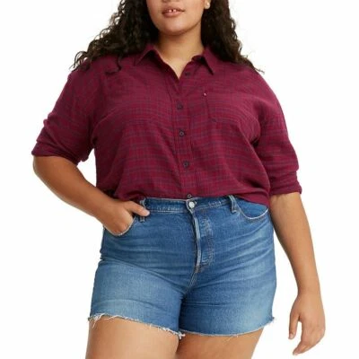 Precio de venta sugerido por el fabricante $60 Camisa utilitaria recortada a cuadros de algodón arce de moda Levi's vino talla 2X Foto 1 de 2