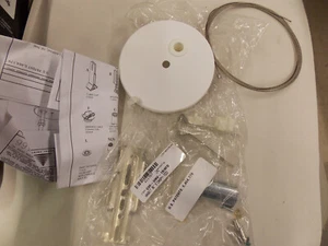 Nuevo Kit Colgante Punto Focal C96-UNV-18/4FD 96" 5" Toldo P3A - Imagen 1 de 3