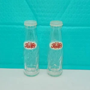 Pepsi Cola Bottle Salt & Pepper Shakers ~ Novelty ~ Vintage glass plastic lid - Picture 1 of 7
