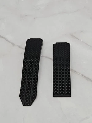 Hublot Big Band 25mm Black Rubber Watch Band Ref: 6-25-100, 12-25-80 - Image 1 of 4