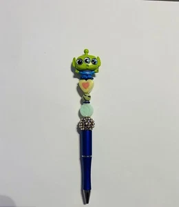 Disney Doorable Green Alien Toy Story Beaded Refillable Pen New - Picture 1 of 4