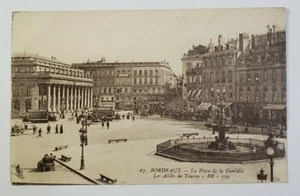 Bordeaux ~ La Place de la Comedie Les Allees de Tourny - Unposted Postcard - FRANKREICH - Bild 1 von 12