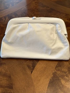 VINTAGE WEISSE LEDER CLUTCH TASCHE EIN KUSSVERSCHLUSS 10” X 6,5” VON JOAN HARPER ITALIEN - Bild 1 von 21