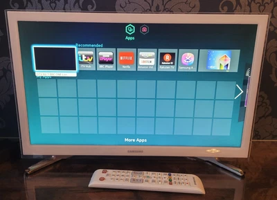 Samsung UE22F5410AK 22" White LED TV Series 5 Smart Full HD - Image 1 of 4