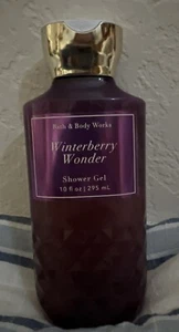 Bath & Body Works WINTERBERRY WONDER Shower Gel Body Wash 10 fl oz - Picture 1 of 2