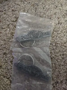 2 NEW JIM BEAM’S STRAIGHT BOURBON WHISKEY BACK ROOM SILVER ADVERTISING KEYCHAIN - Picture 1 of 4