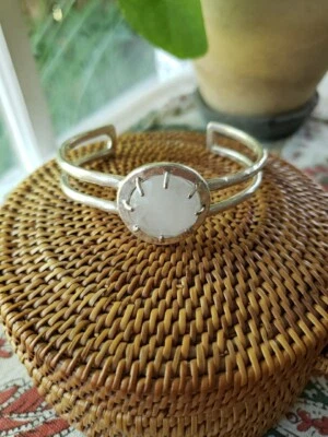 Brazalete Brazalete Marca Lucky Transparente/Blanco Piedra Plata Diseñador Foto 1 de 3