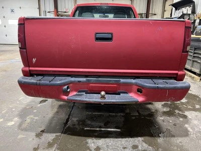 98-04 CUBIERTA PARACHOQUES TRASERO CHEVY S10 CAMIÓN FLEETSIDE ROJO MANZANA 72U Foto 1 de 4